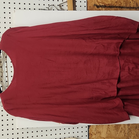 Umgee layered top 2XL cranberry red EUC tub 10 - Picture 6 of 7